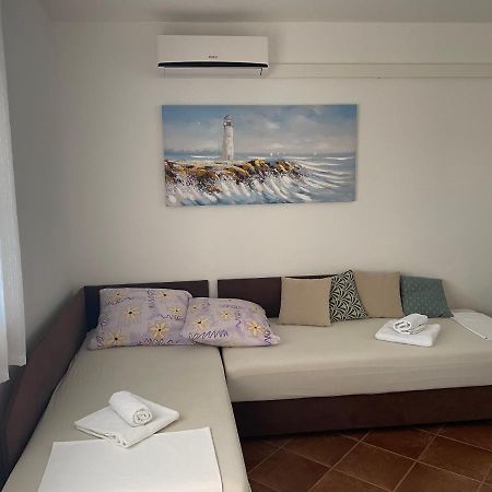 Apartment Matic โรกอซนิซา ภายนอก รูปภาพ